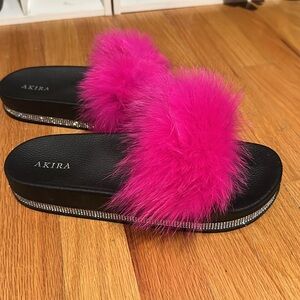 AKIRA Bold Pink Fuzzy Slippers with Black Base